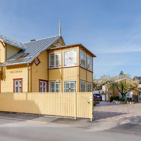 Villa Rosalie Pärnu Exteriör bild