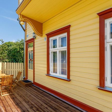 Villa Rosalie Pärnu Exteriör bild