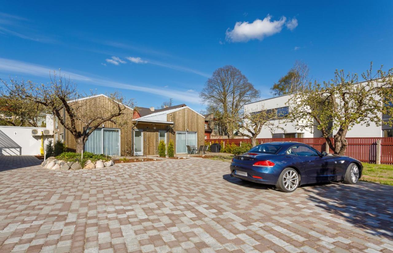 Villa Rosalie Pärnu Exteriör bild