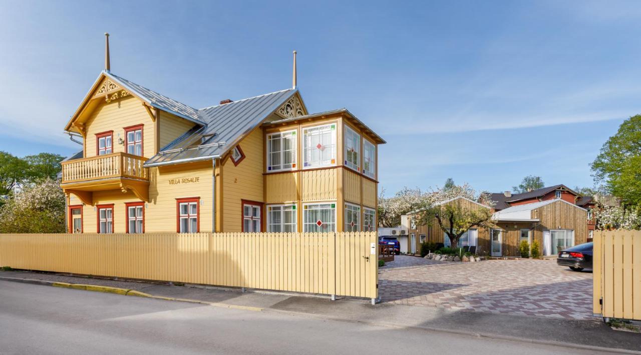 Villa Rosalie Pärnu Exteriör bild